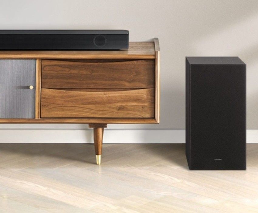 Samsung B450 soundbar, Audio, Soundbars, Speakers & Amplifiers on Carousell