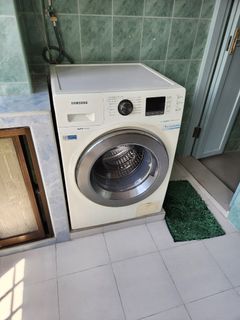 (Category: ) located in . Submitted by neeeef (Listing ID 1237432265, Image 1). Description: .