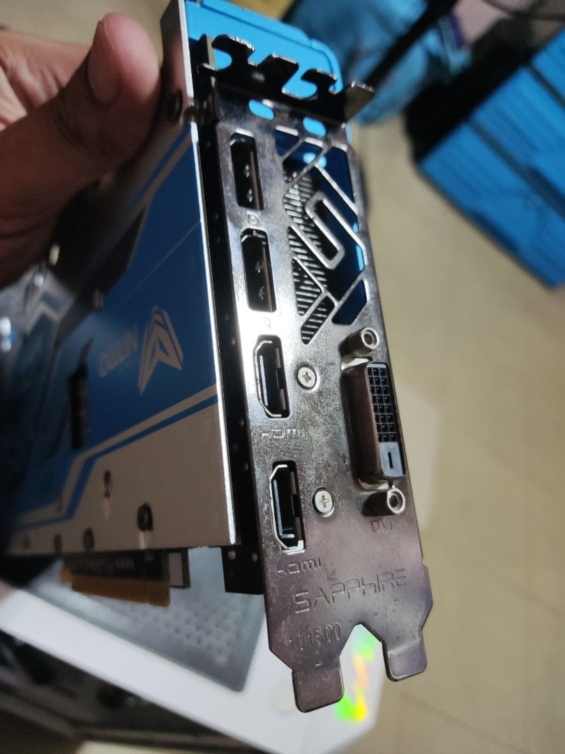 Blue Rx 590 Sapphire Nitro+ RX 590 8GB Special Edition Aurora Blue, Computers ...
