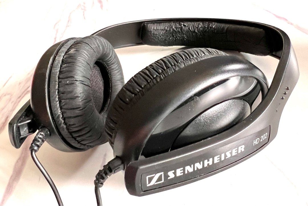 Audifonos HD202 Sennheiser