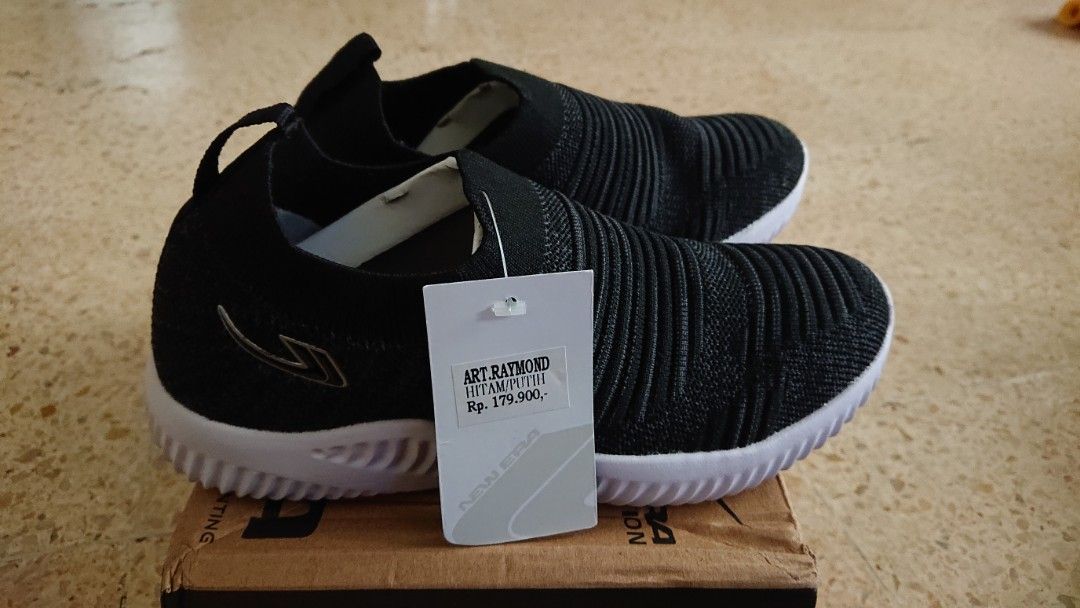 Slip on new era shop