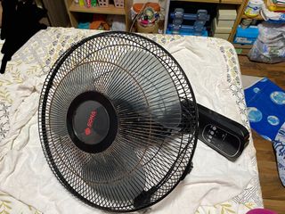 (Category: ) located in . Submitted by fbs2017 (Listing ID 1237464148, Image 1). Description: .