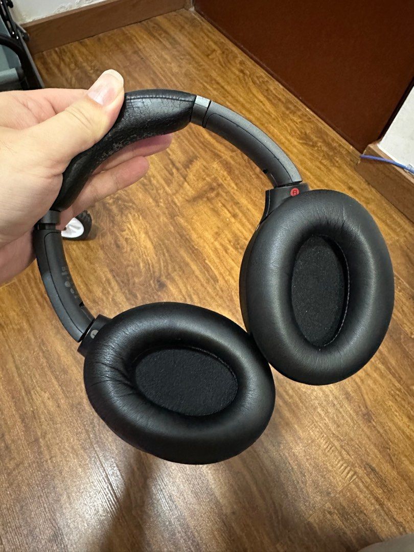 Sony XM3 Headphone, Audio, Headphones & Headsets on Carousell
