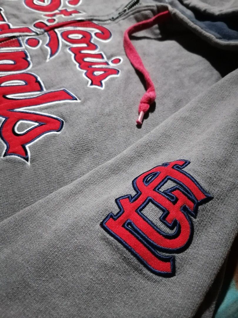MLB St. Louis Cardinals hoodie, Men's Fashion, Coats, Jackets and Outerwear  on Carousell