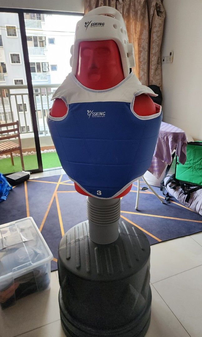 Taekwondo Standing Kick dummy, Sports Equipment, Other Sports Equipment