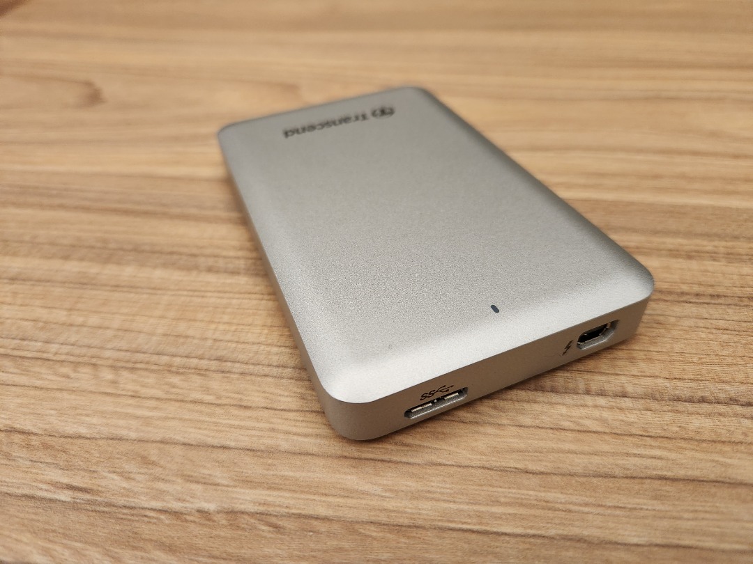 Transcend thunderbolt on sale