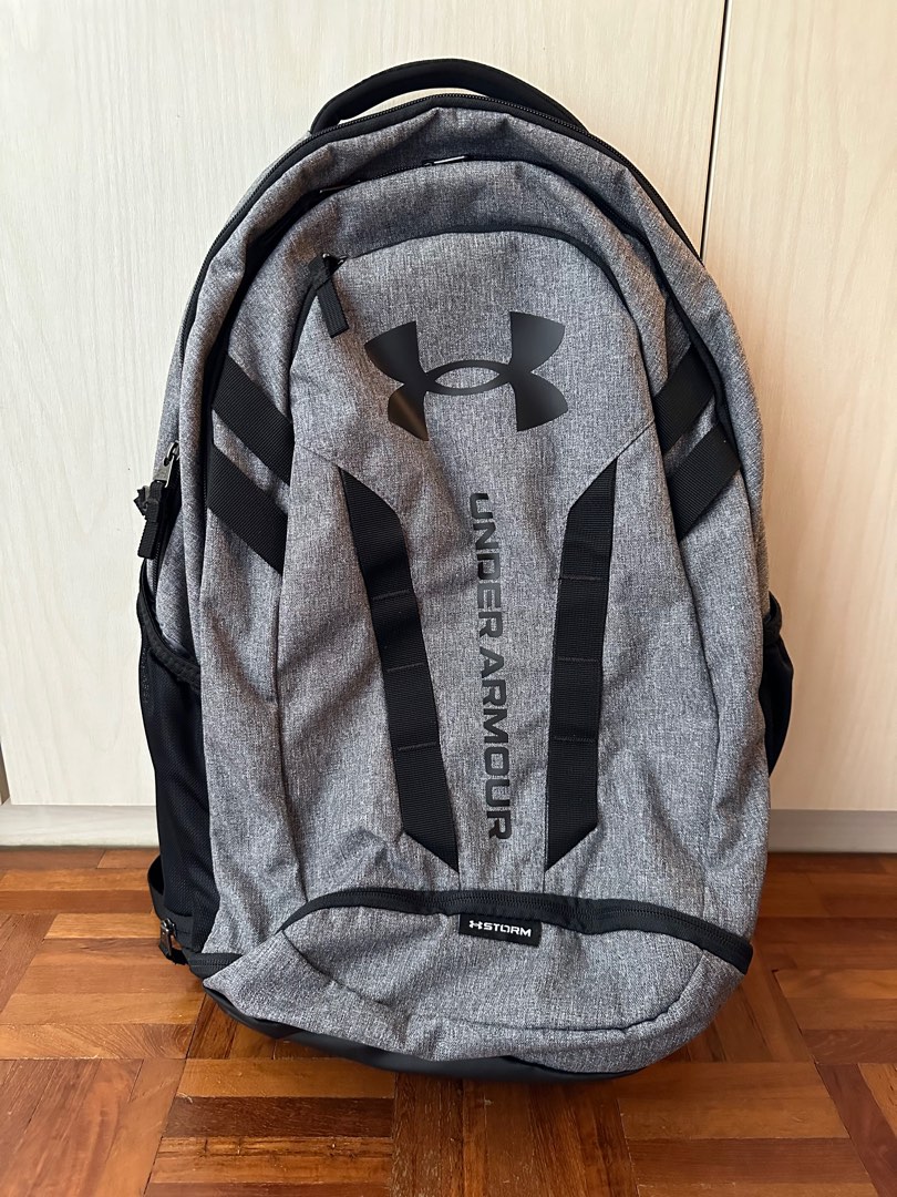 Under armour storm contender backpack deals graphite