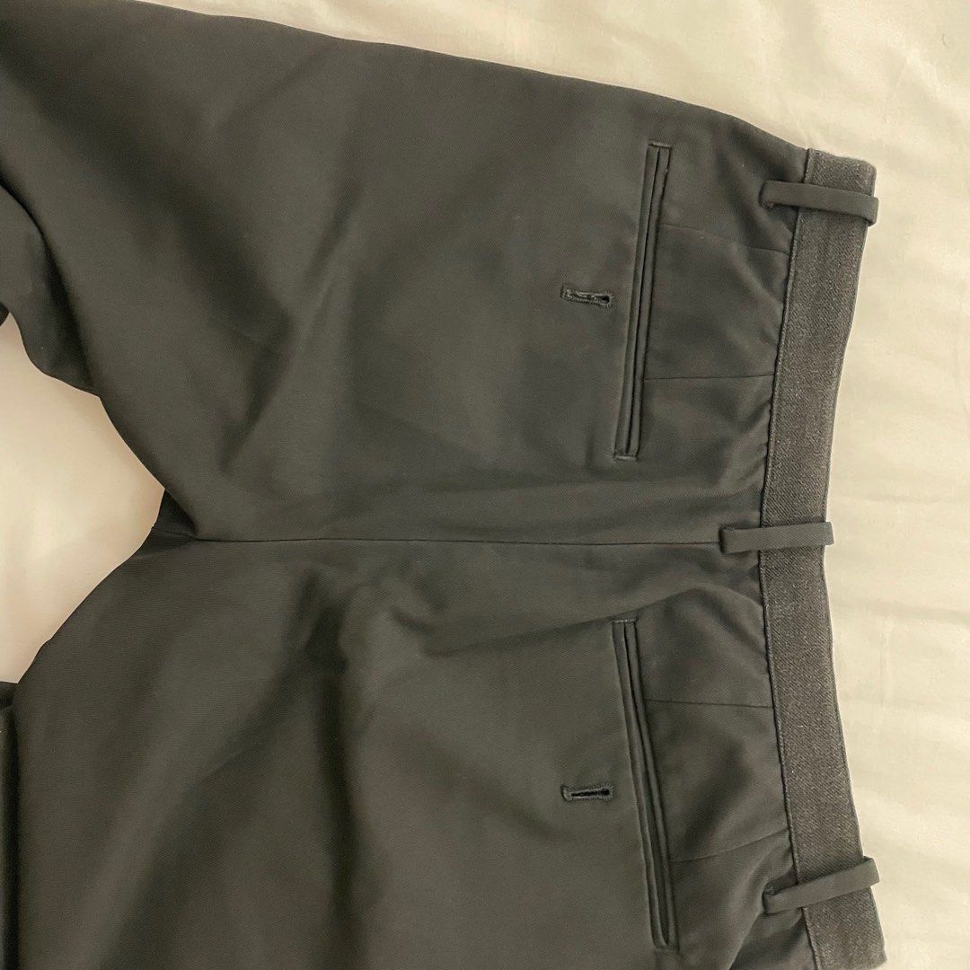 Uniqlo Ankle Pants Black, Men's Fashion, Bottoms, Trousers on Carousell