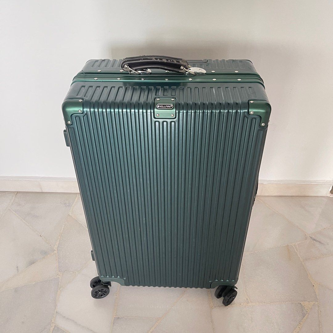 Vellfire Aluminium 24 Inch Hard Case Luggage, Hobbies & Toys, Travel