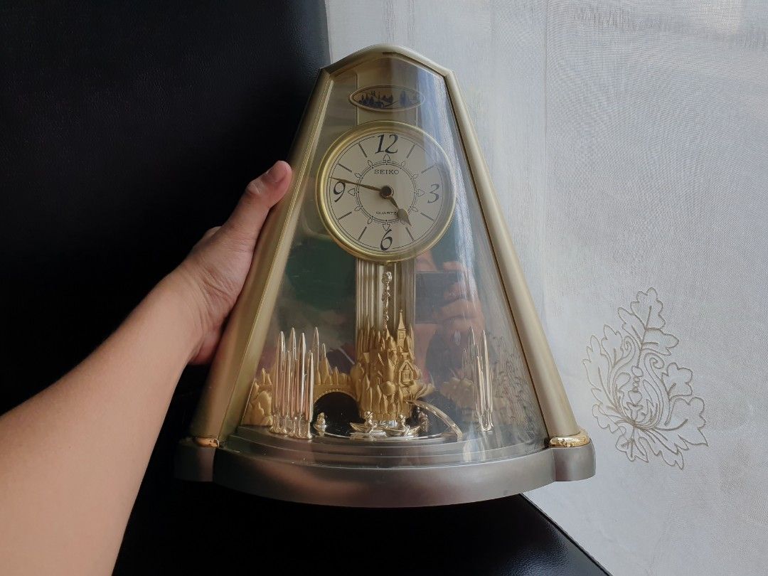 Vintage Seiko Display Clock (Category: Clocks) located in Quezon City. Submitted by WasalakTwo (Listing ID 1237518379, Image 2). Description: Good working condition Japan finds Clock and rotating pendulum working Music as is Expect minor signs of usage Pickup Novaliches, QC.