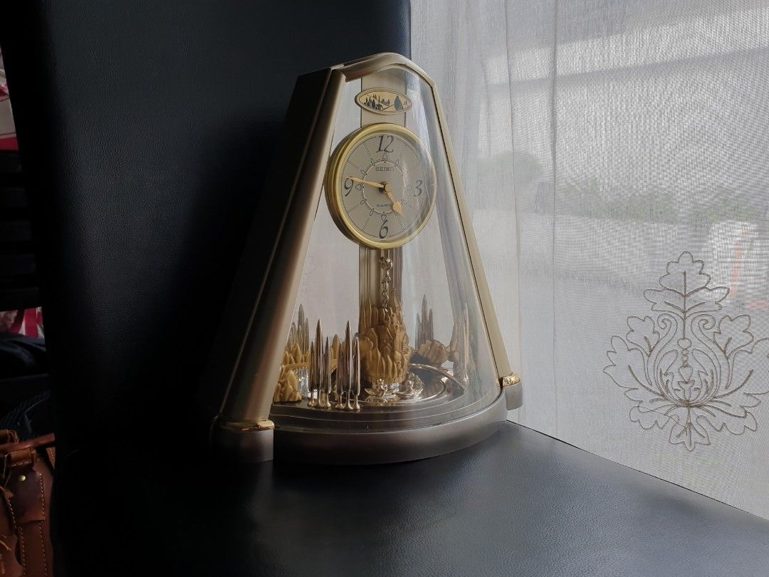 Vintage Seiko Display Clock (Category: Clocks) located in Quezon City. Submitted by WasalakTwo (Listing ID 1237518379, Image 1). Description: Good working condition Japan finds Clock and rotating pendulum working Music as is Expect minor signs of usage Pickup Novaliches, QC.