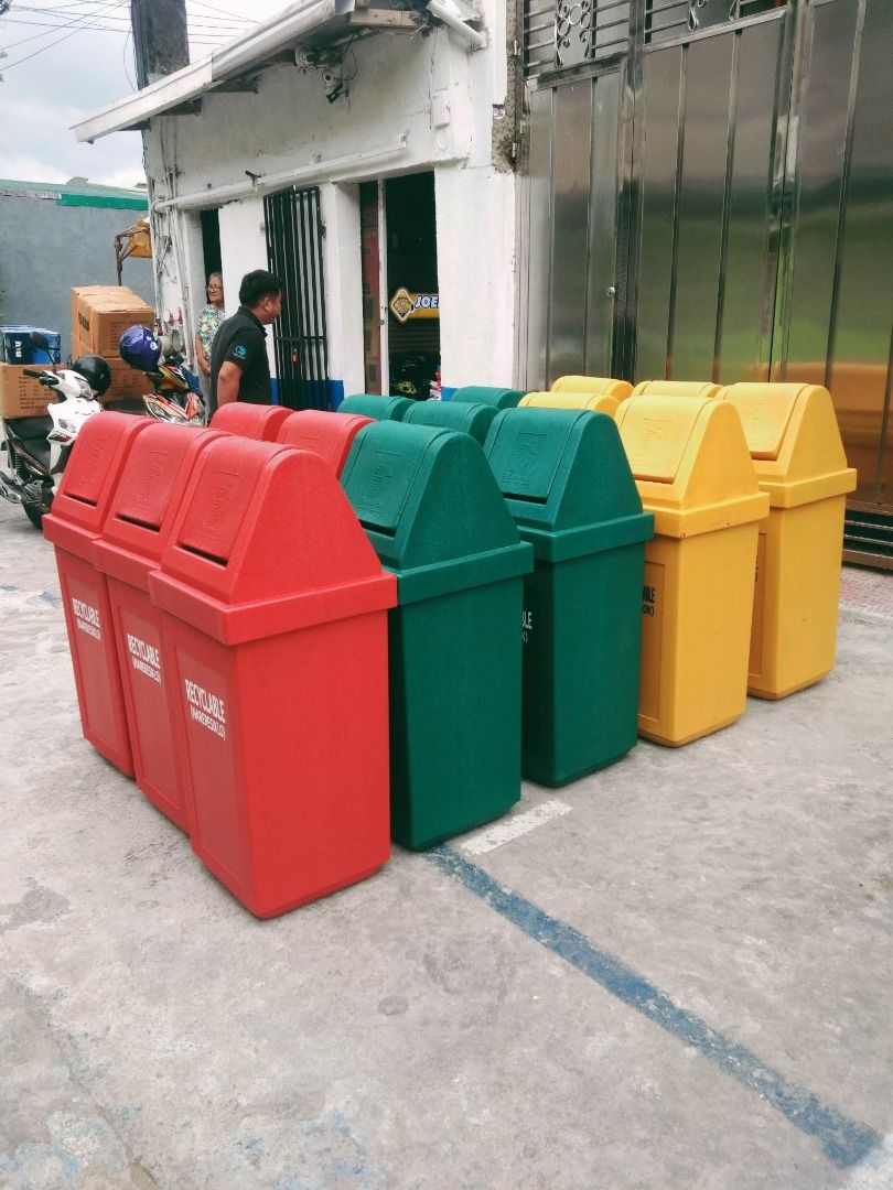 WAsTE MASTER BIN, Furniture & Home Living, Cleaning & Homecare Supplies ...