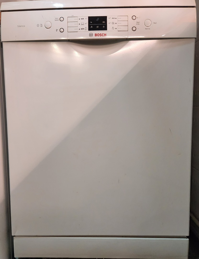 Well used dishwasher, TV & Home Appliances, Kitchen Appliances