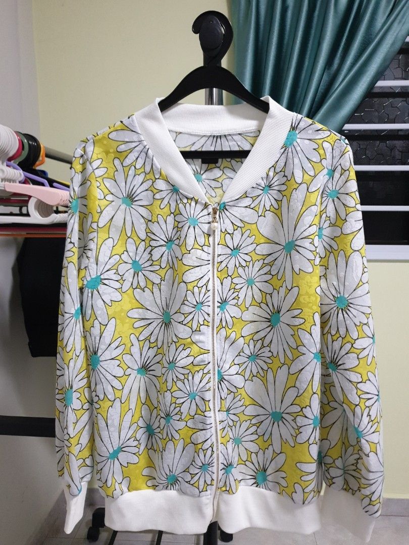 White flower jacket sale