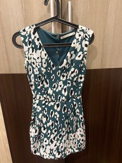 Zara 豹紋綠連身褲裙