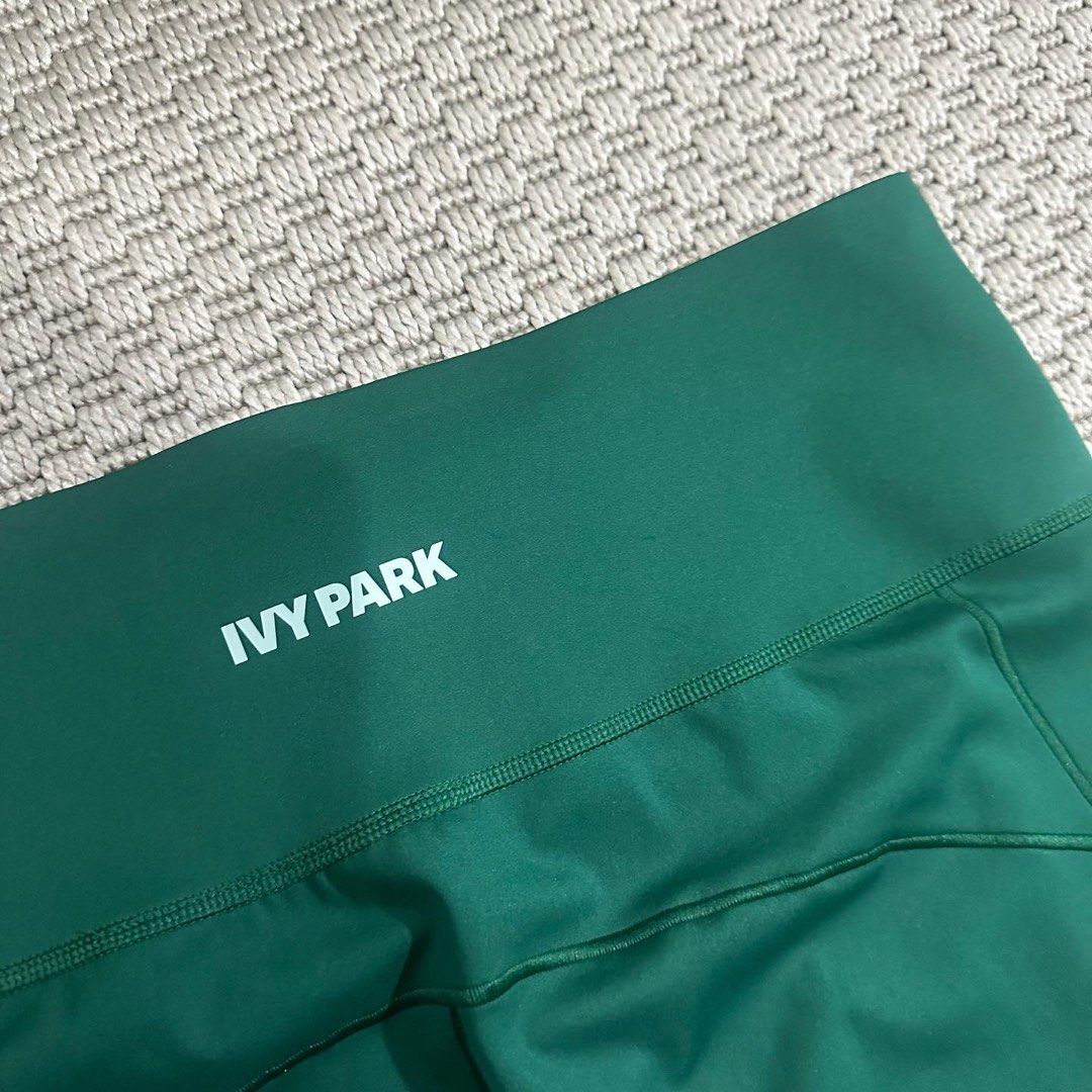 Adidas Ivy Park, Olah Raga, Baju Olahraga di Carousell