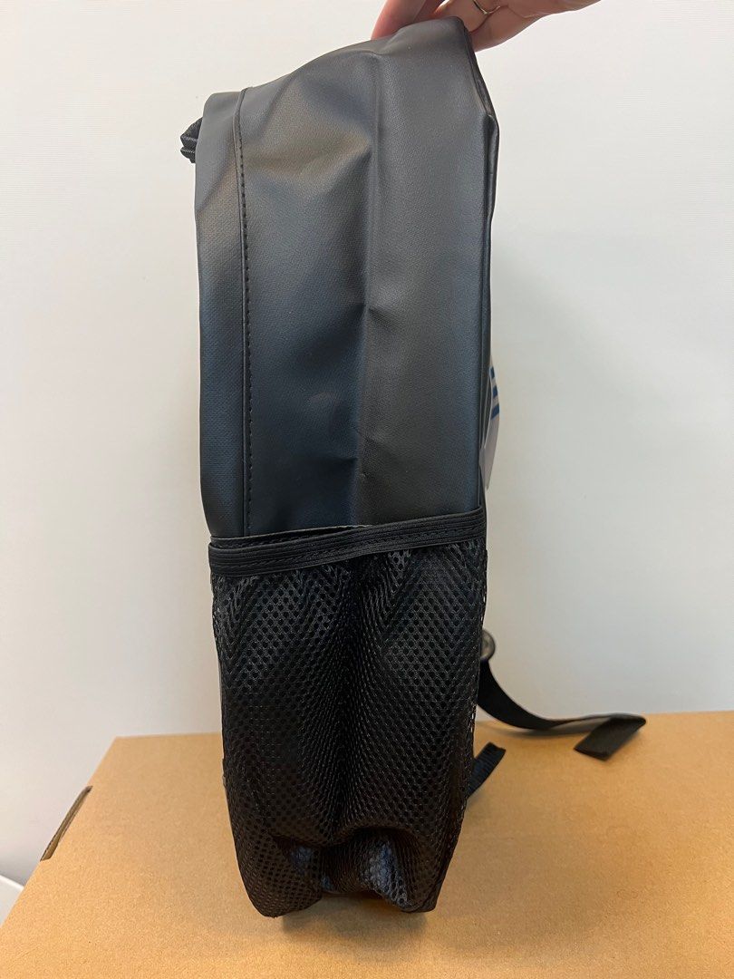 Adidas online luminous bag