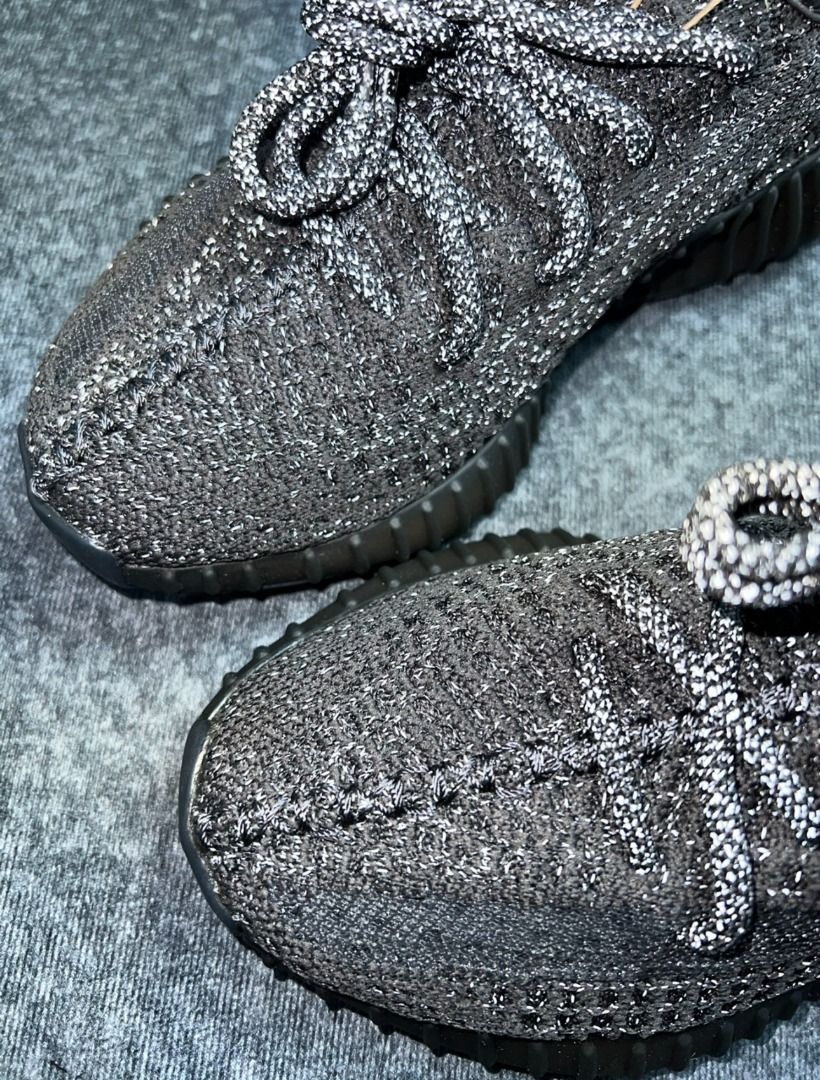 adidas originals Yeezy Boost 350 V2 Black
