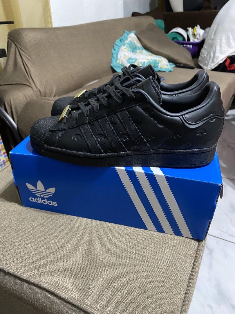 Adidas superstar deals matte black