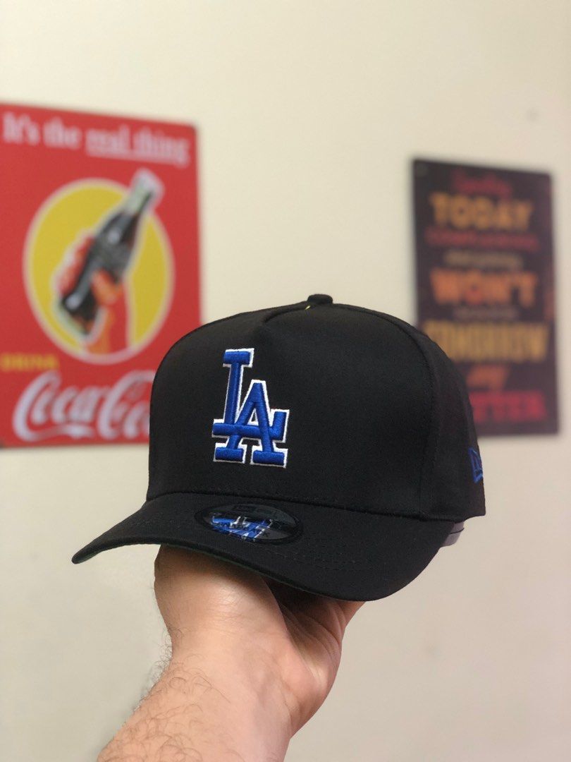 Black and shop blue dodgers hat