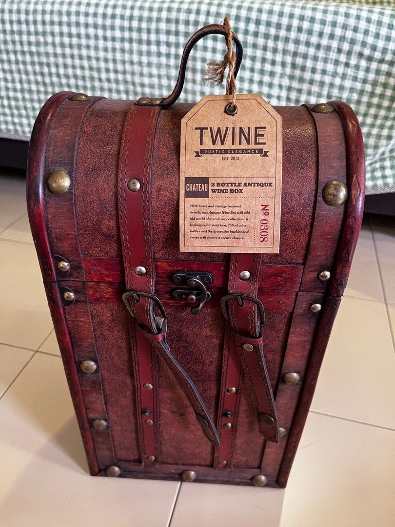 Antique wine box, Announcements on Carousell
