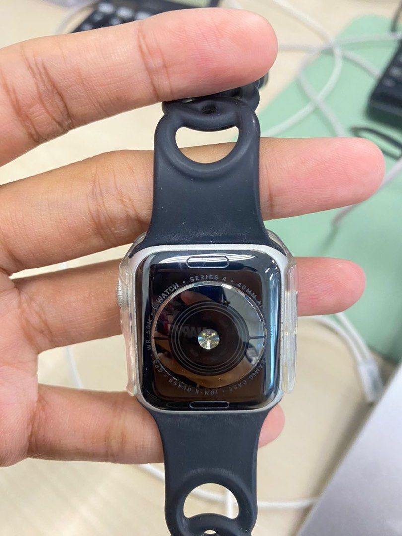 Apple watch s4 gps hot sale