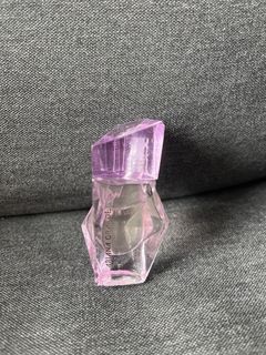 （分類：）位於 。 由 faddieb 提交（商品編號 1237593606，圖片 1）。簡介： 。