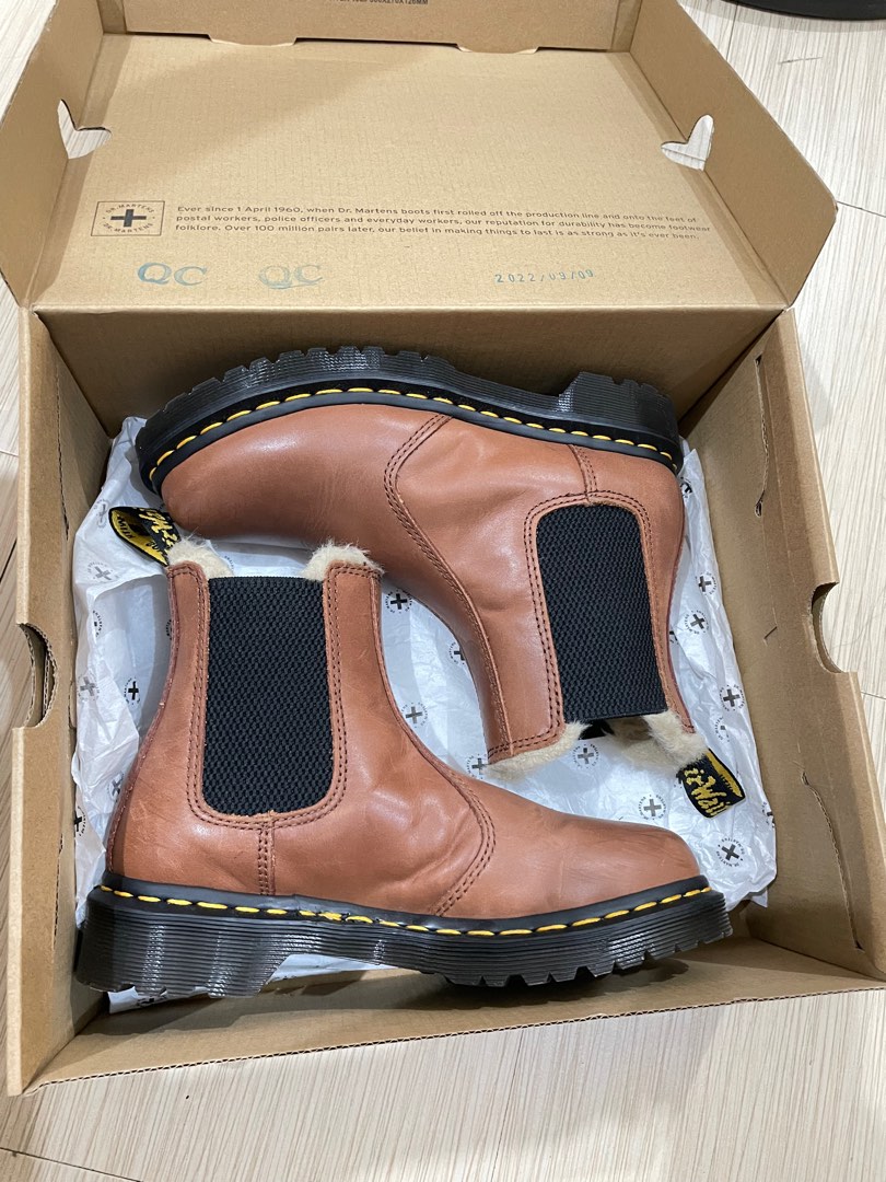 Authentic Dr. Martens Leonore Women s Boots size 37 used only once