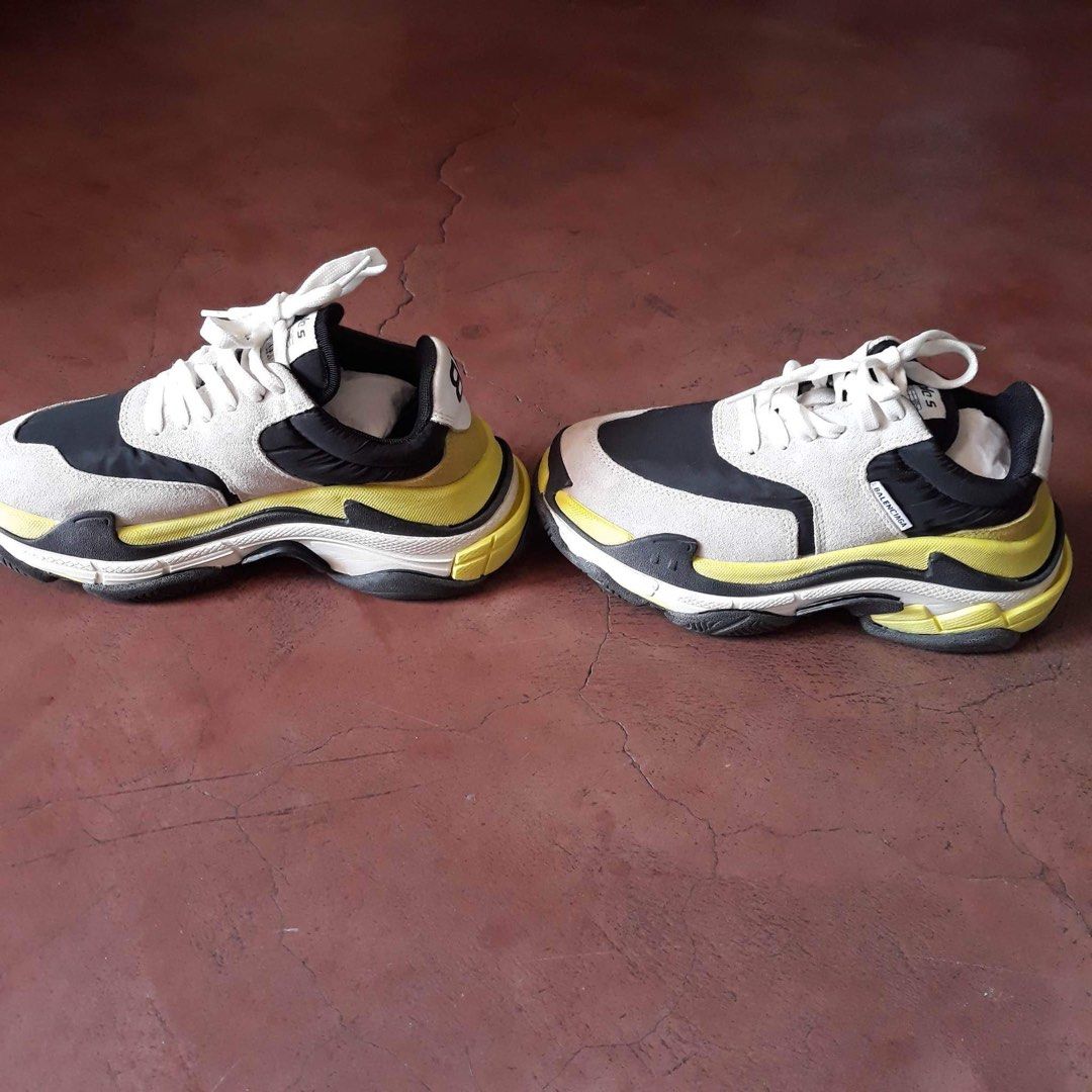 balenciaga triple s legit