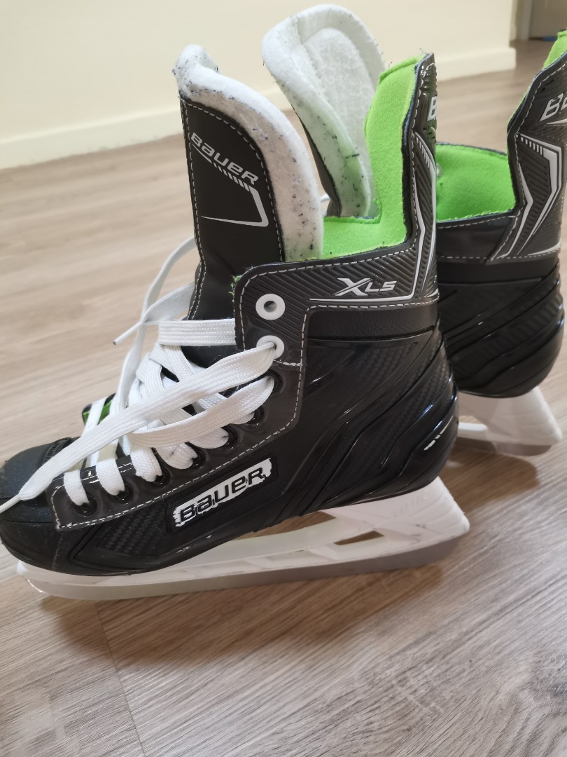 Bauer XLS Ice Hockey Skates, Sports Equipment, Sports & Games, Skates