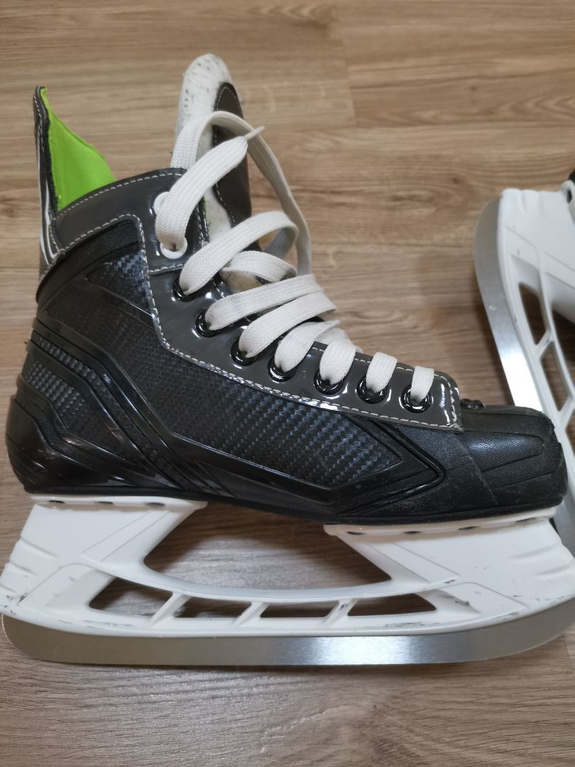 Bauer XLS Ice Hockey Skates, Sports Equipment, Sports & Games, Skates