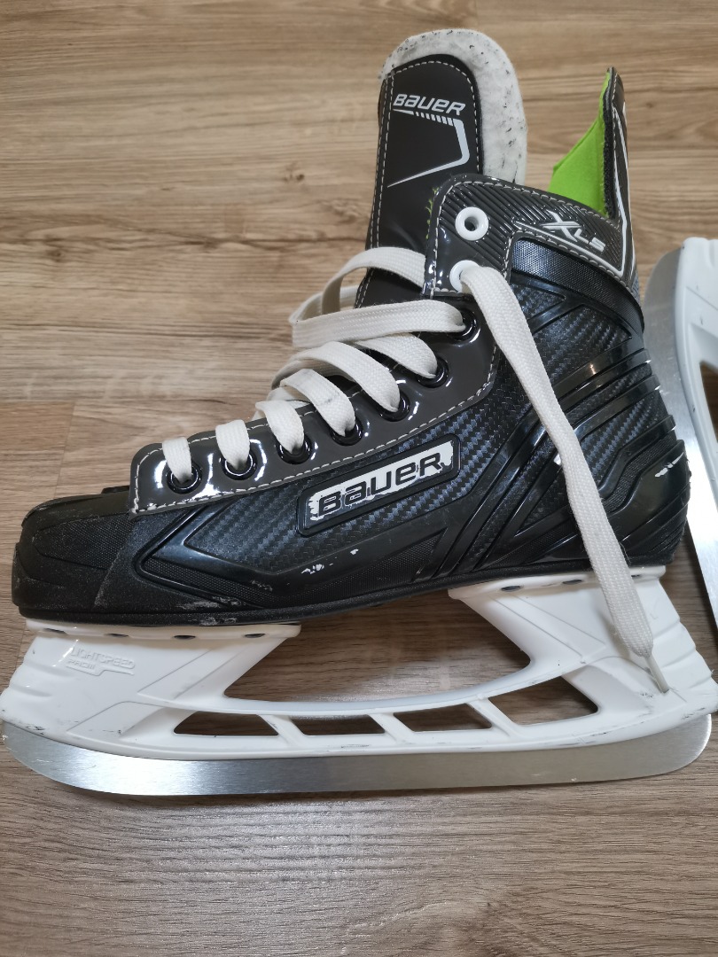 Bauer XLS Ice Hockey Skates, Sports Equipment, Sports & Games, Skates
