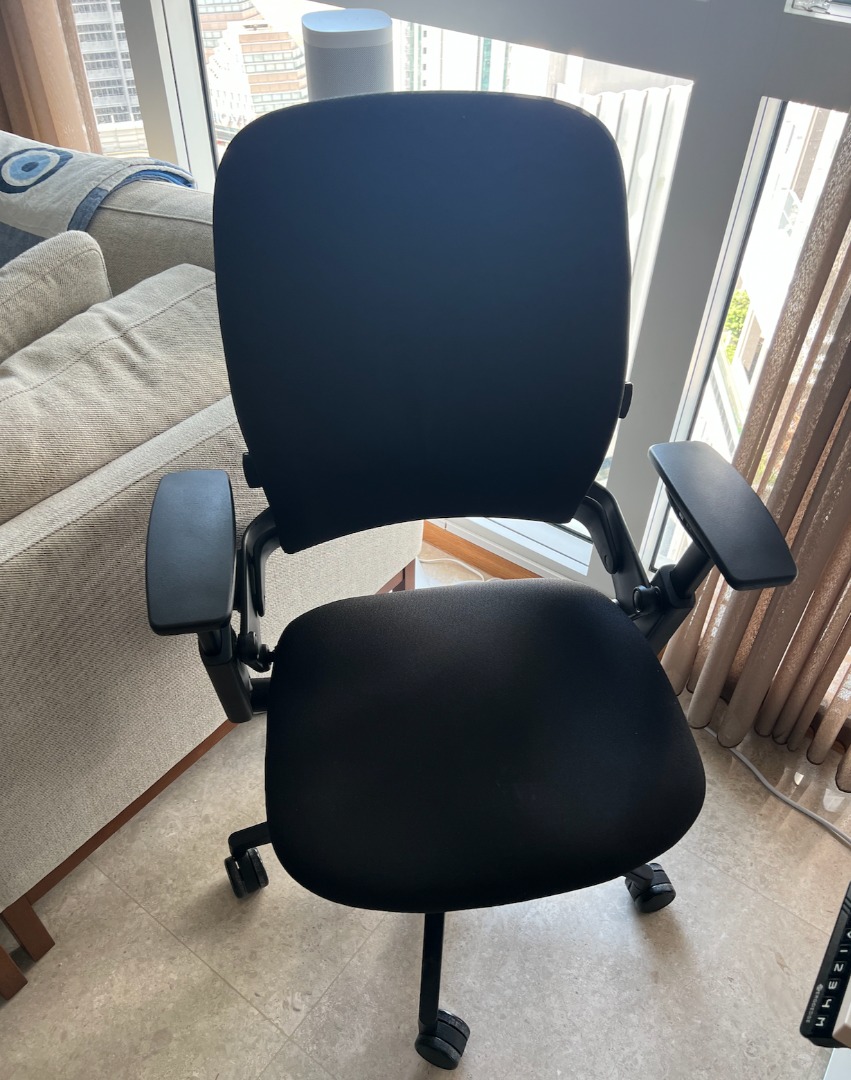 Best WFH office and gaming chair (Steelcase Leap V2 2012), Furniture