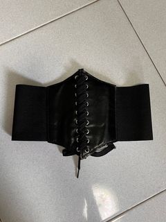 (Category: ) located in . Submitted by ramyeonss (Listing ID 1237623134, Image 1). Description: .