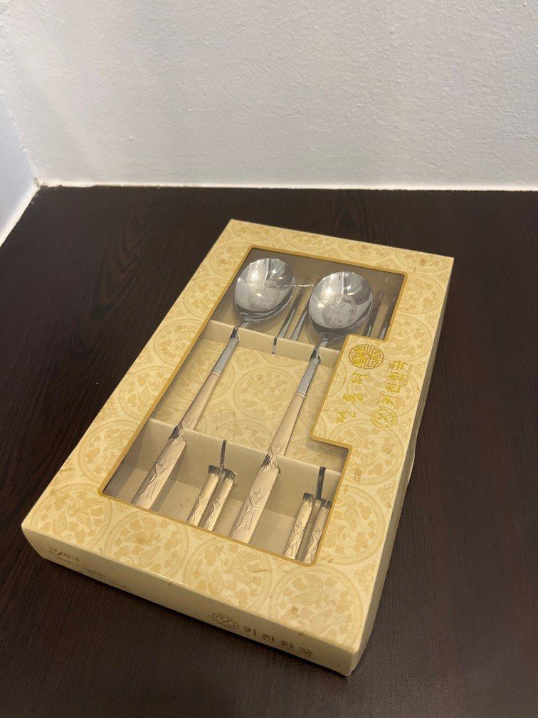 BNIB Korean Cutlery Set, Furniture & Home Living, Kitchenware