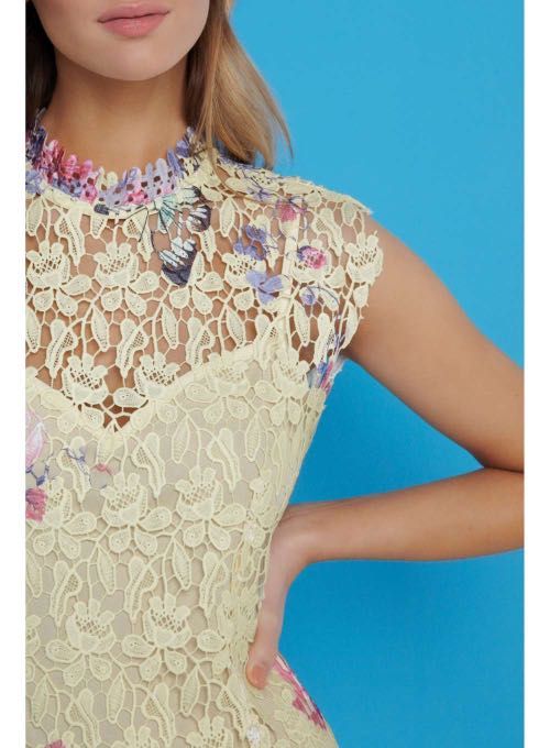 Paper dolls ombre deals crochet lace dress
