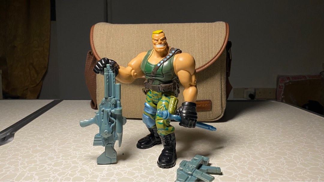 Brick Bazooka kenner small soldiers toy action figure complete