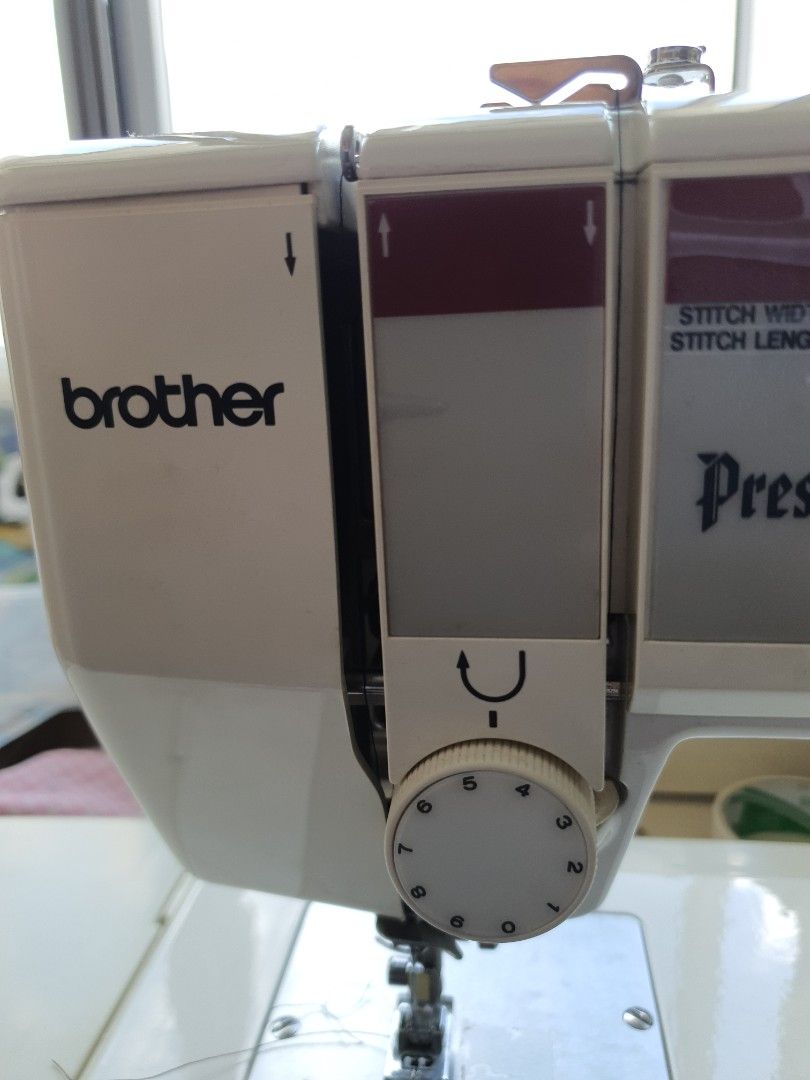 Brother Sewing Machine Prestige 20 semi industrial, TV & Home