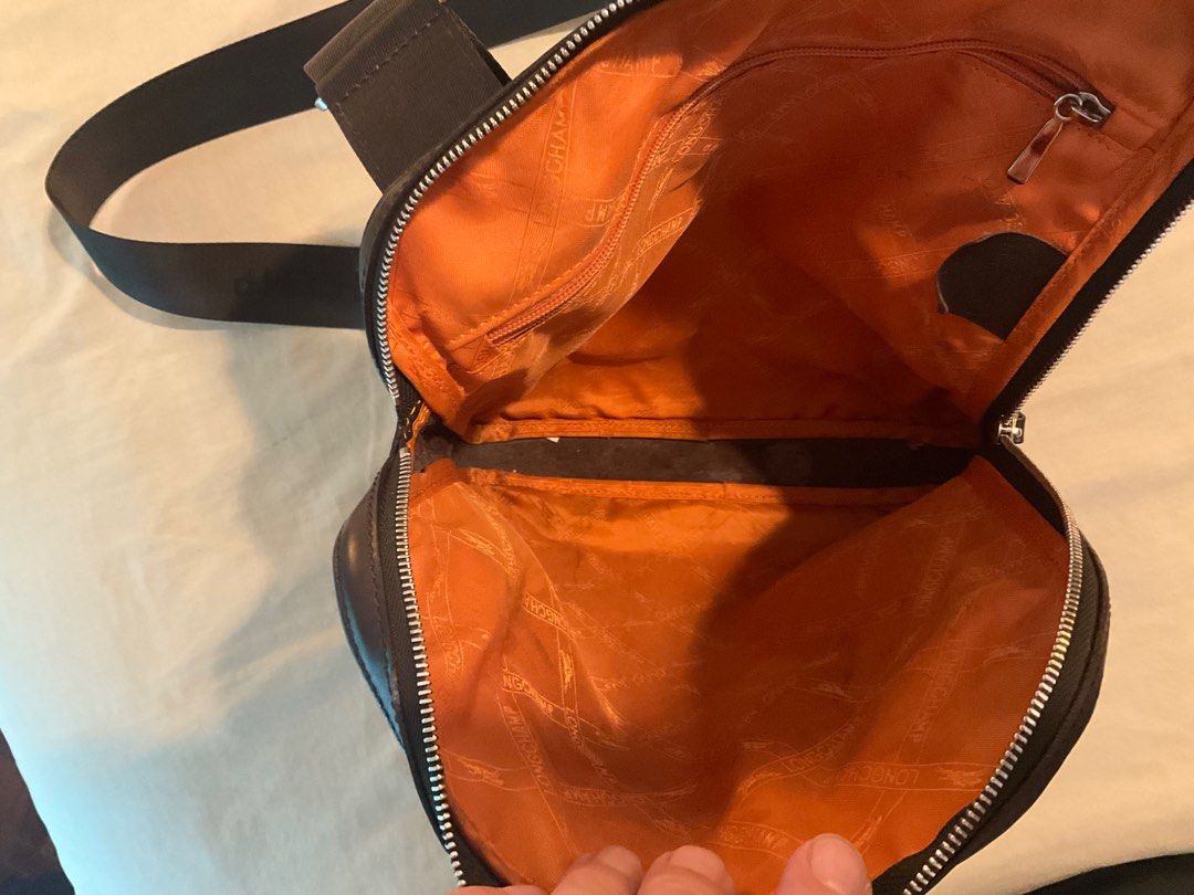 Longchamp Cavalier Men Leather Crossbody Messenger Sling Bag MOCCHA