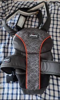 Chicco 2 way infant carrier