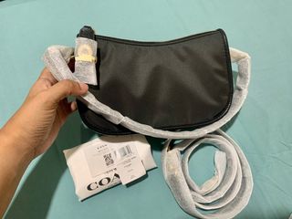 (Kategori: ) berada di . Dikirim oleh kosong_inlemari (ID iklan 1237656659, Gambar 1). Deskripsi: .