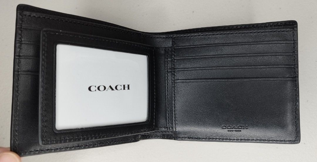 Compact id wallet in signature leather clearance