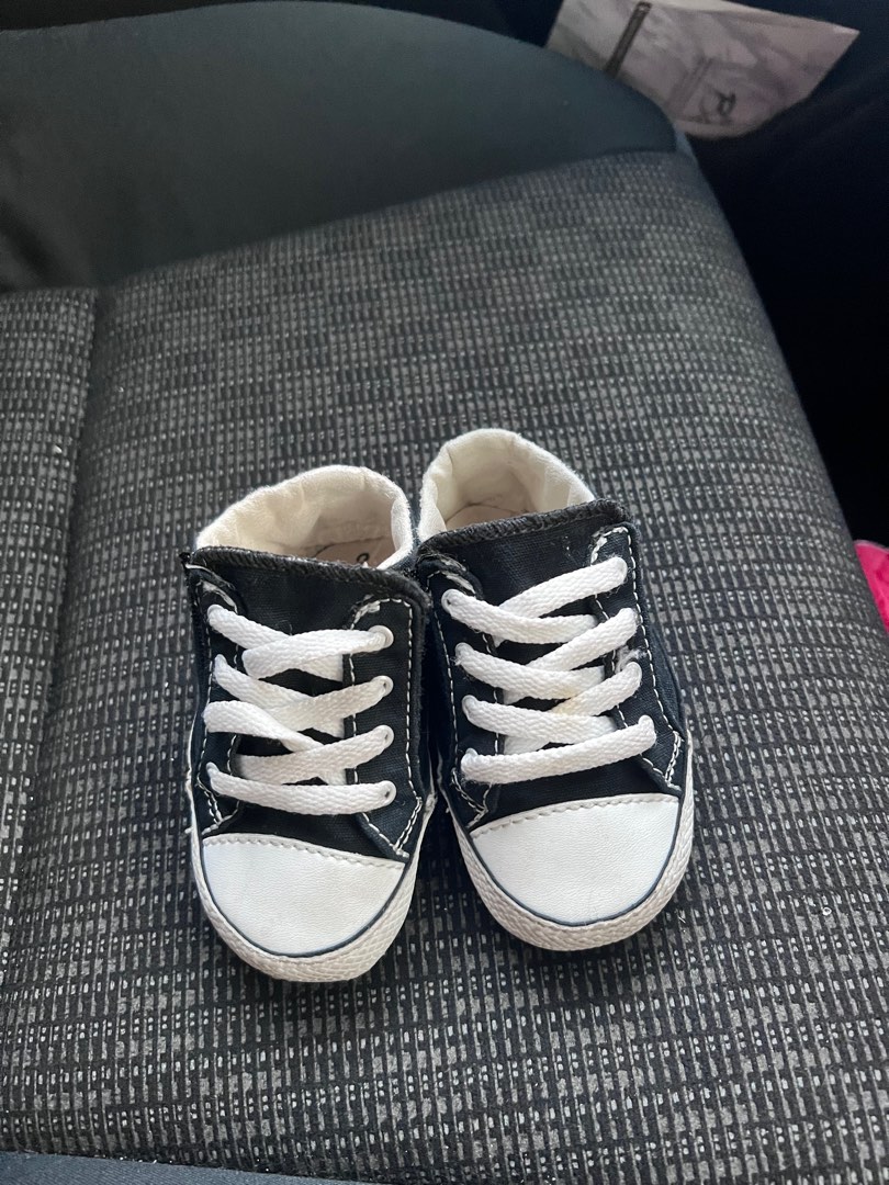 Black outlet crib converse