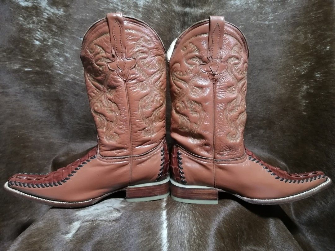 COWBOY/WESTERN BOOTS FOR SALE, Men's Fashion, Footwear, Boots on Carousell
