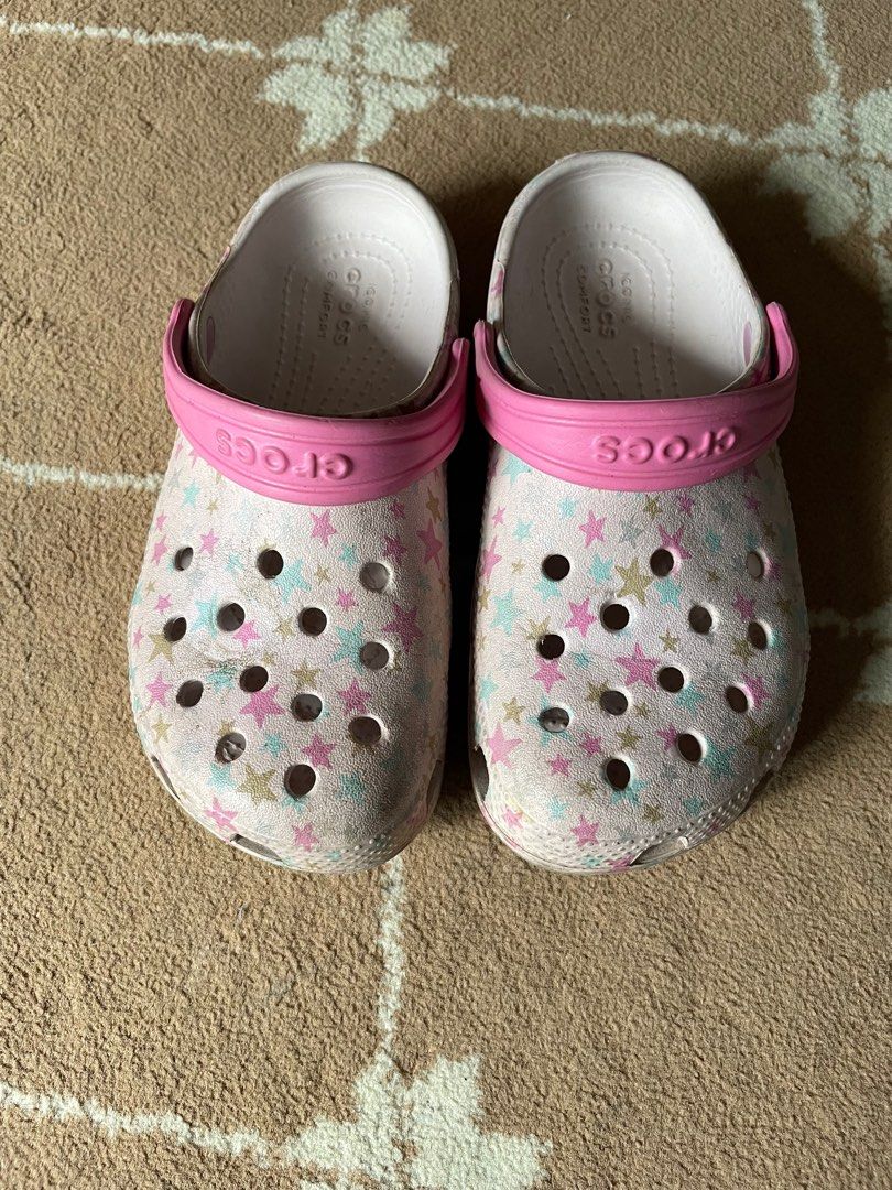 Croc comfort original, Babies & Kids, Babies & Kids Fashion on Carousell