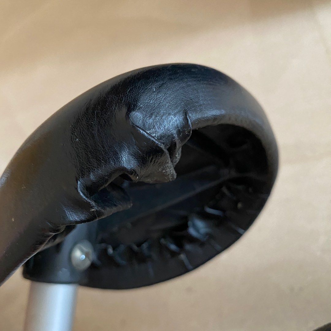 Cruzee Balance Bike (long seat post), Sports Equipment, Bicycles