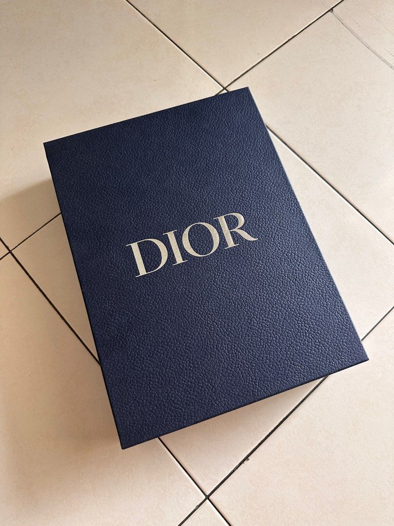Christian Dior Men Signature Logo Embossed Brown Leather Bifold Wallet  Vintage  eBay