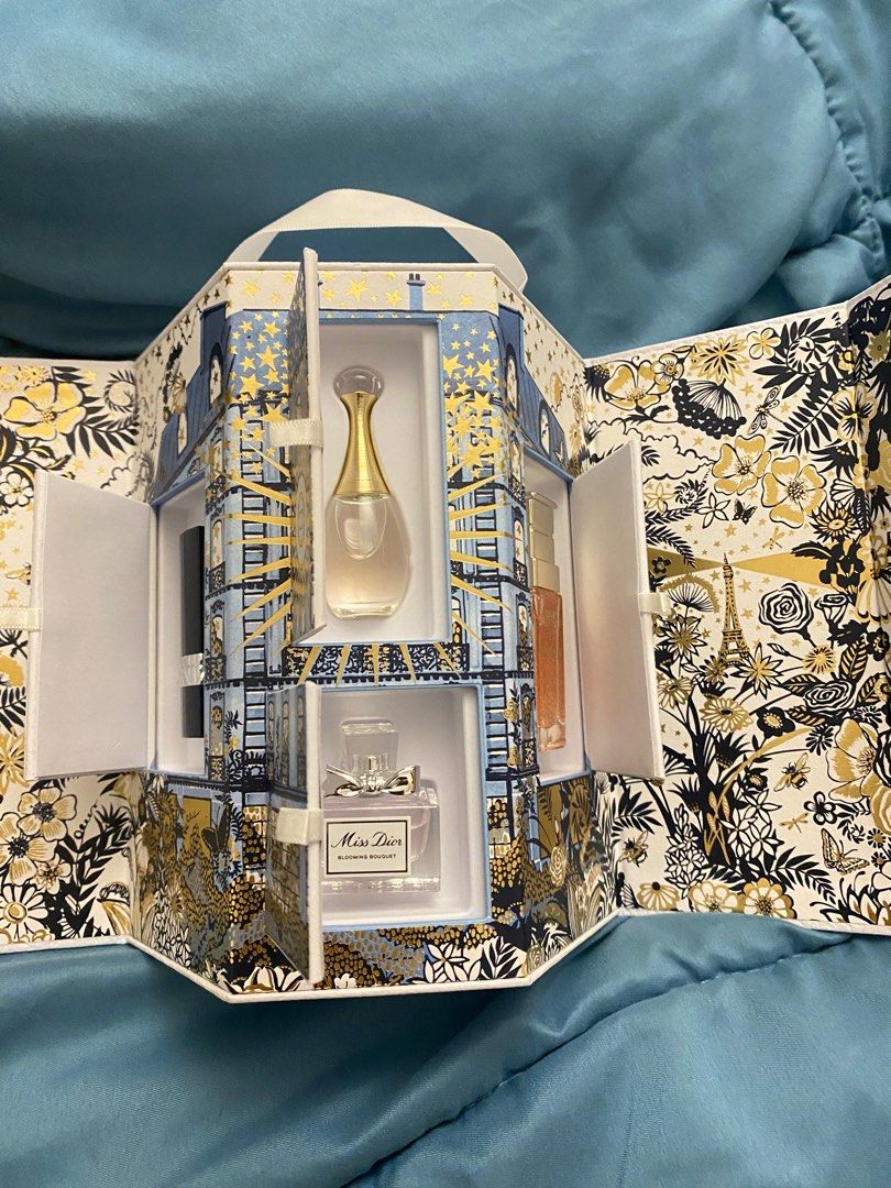 Dior Mini Advent Calendar 30 Montaigne Gift Set Beauty Personal Care