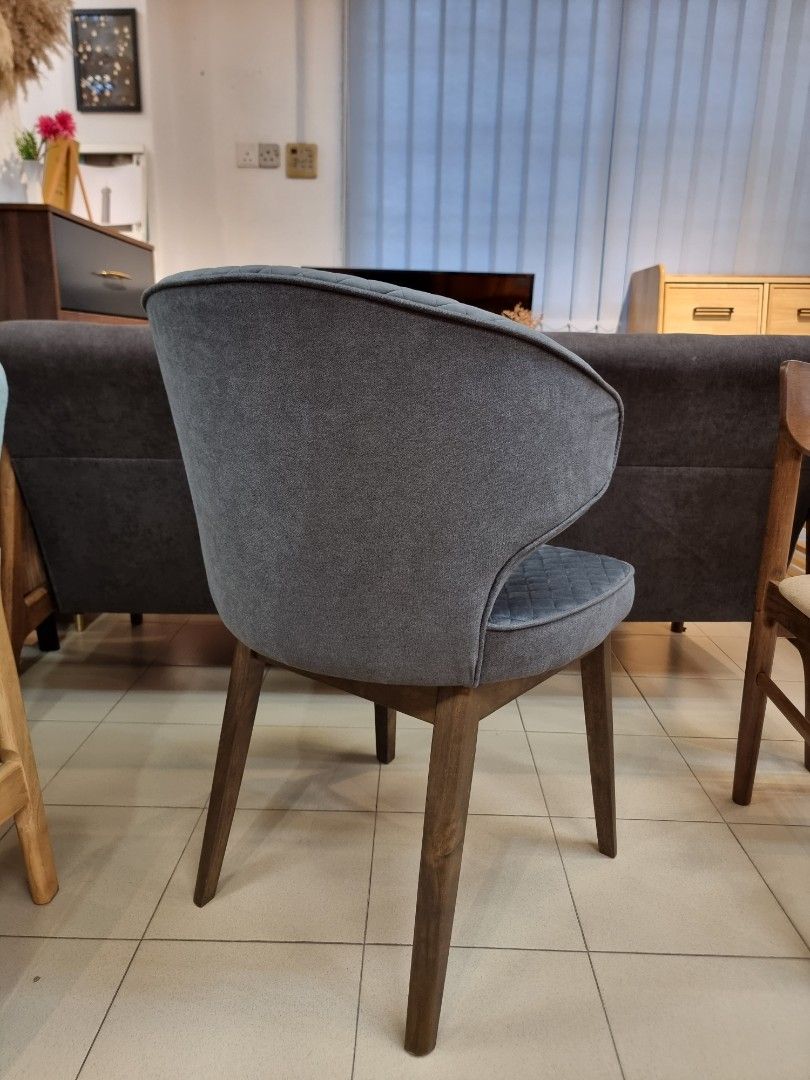 [4 units] Lounge Chair, Dining Chair Full Solid Rubberwood with