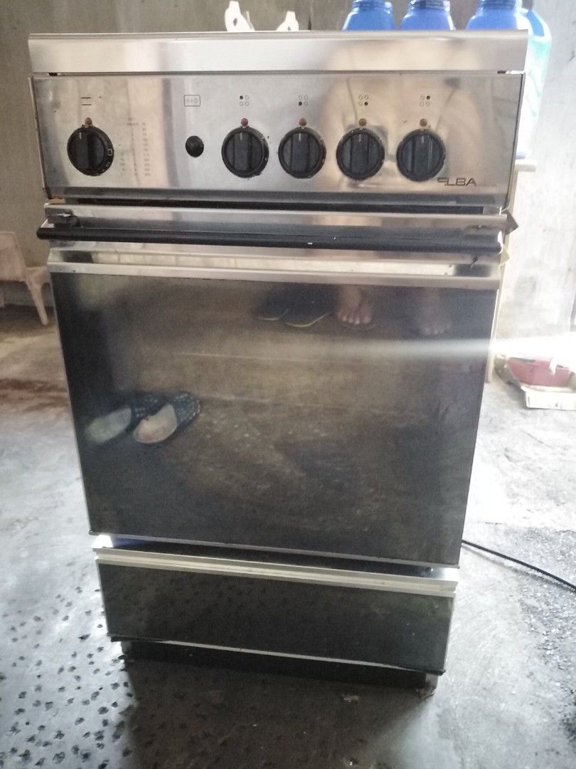 Elba Electric range on Sale!!! (Category: Ovens & Toasters) located in Marikina City. Submitted by jesus1smysavi0r (Listing ID 1237667110, Image 1). Description: Rush Sale! No issues No Rust Imported brand, made in Italy!.